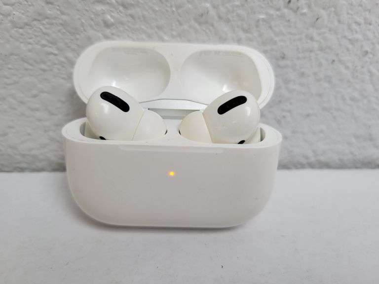 Apple Airpods Pro, Has iCloud, Still Pairs , Employee Tested