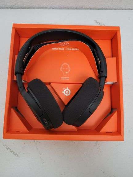 SteelSeries Nova 1 Wired Headset , Employee Tested