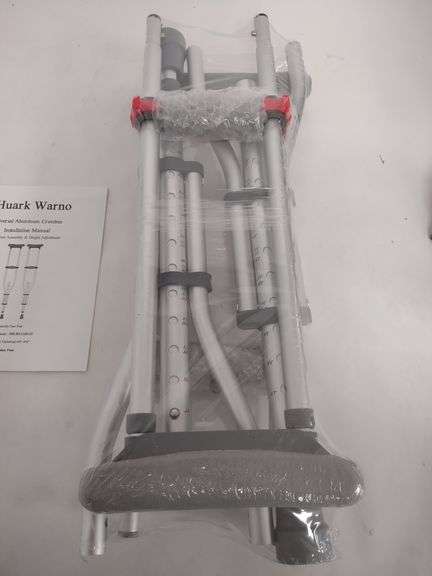 Huark Warno Universal Aluminum Crutches , Like New/Open Box