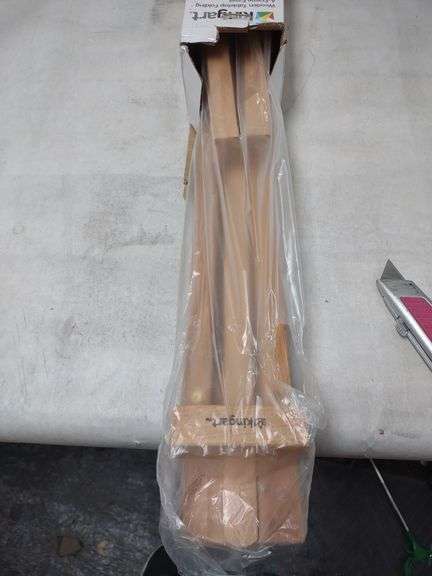 Kingart Wooden Tabletop Easel , Like New