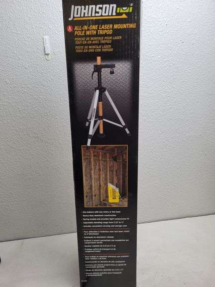 Johnson All-in-One Laser Mounting Pole w/ Tripod , Visually Good Condition