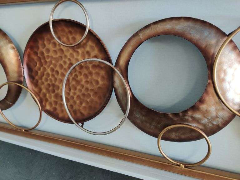 Metal Wall Decor , Like New