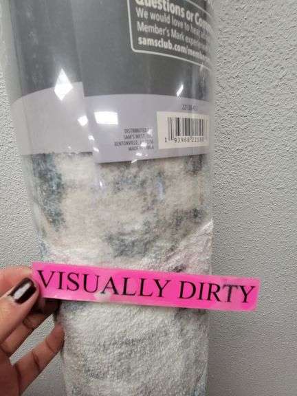 Member's Mark EverWash Washable Area Rug 6'6" x 9'6" , Visually Good Condition