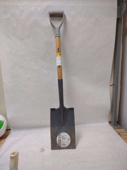 D-Handle Shovel , Visually Used