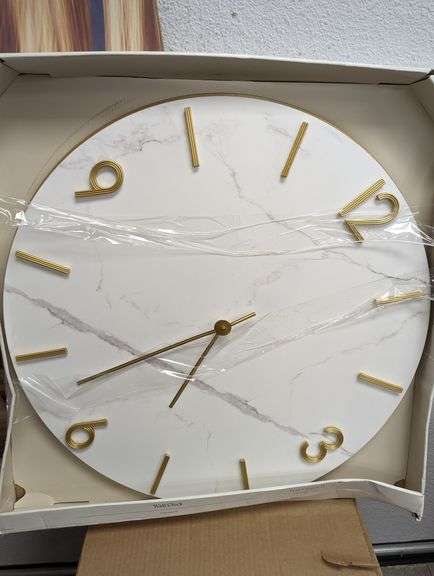 Marble Walk Clock , Like New/Open Box