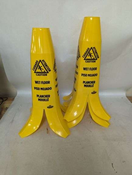 Banna Peel Wet Floor Sign Set , Visually Good Condition