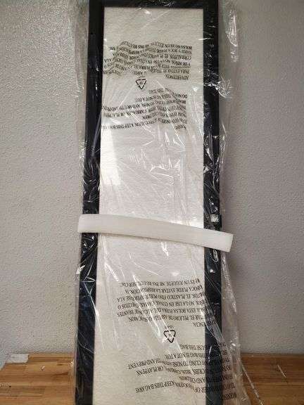 4' x 15" Color Changing Flush Mount Light , Like New/Open Box