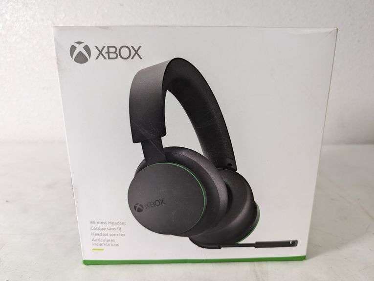 Xbox Series X|S Bluetooth Wireless Gaming Headset , Like New