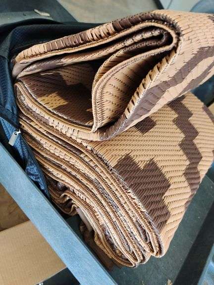 GENIMO Outdoor Area Mat, 6 x 9' , Like New