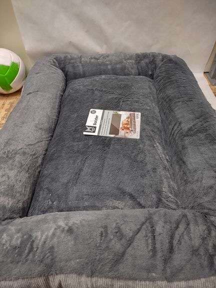 40x30in Dog Bed , Like New/Open Box