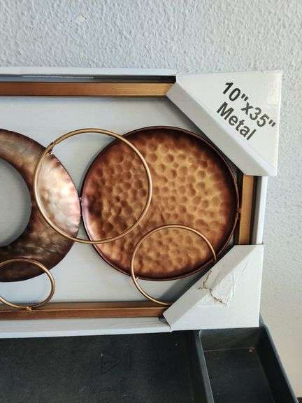 Metal Wall Decor , Like New