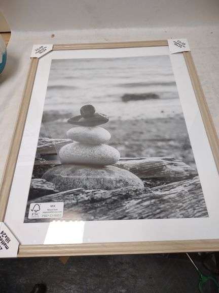 18x24in Frame , Open Box