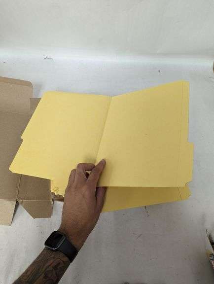 Skill Craft File Folders 100 Pack , Like New/Open Box
