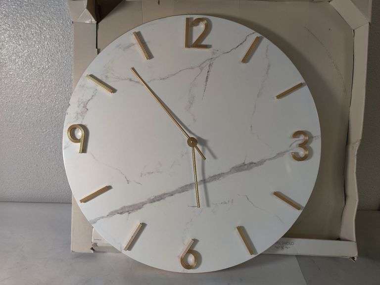 26" Faux Marble Finished in Polished Brass Wall Clock , Contains Defect