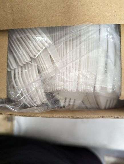 Boardwalk Mediumweight Polypropylene Cutlery, Spork, 1,000 Sporks , Like New/Open Box