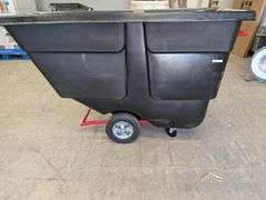 Rubbermaid Commercial Utility Cart , Like New/Open Box