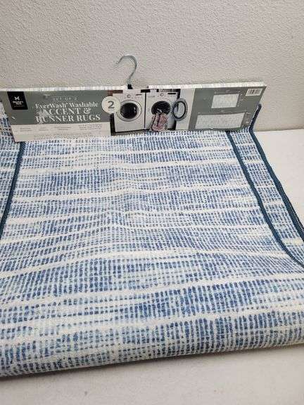 Member's Mark EverWash Washable Rugs , Open Box