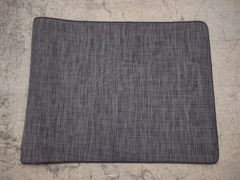 Charcoal Grey Floor Mat 26''x 47'' | Like New | (See Condition Notes)