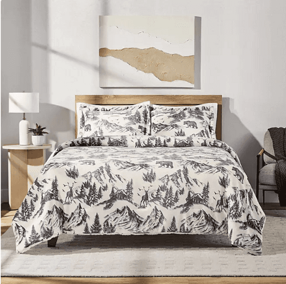 Member's Mark 3-Piece Plush Comforter Set, | Like New