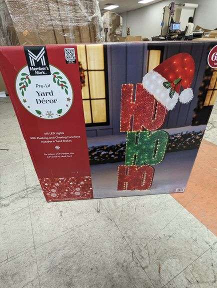 Members Mark Pre-Lit Yard Decor | Like New | (See Condition Notes)