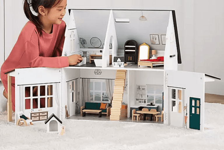 Member's Mark Wooden Farmstyle Dollhouse | Like New