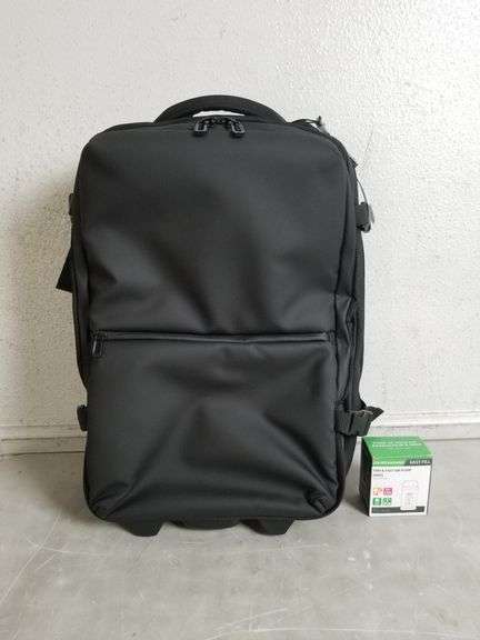 VISNALEFRY 60L Vacuum Compression Backpack With Wheels & Pump | Open Box