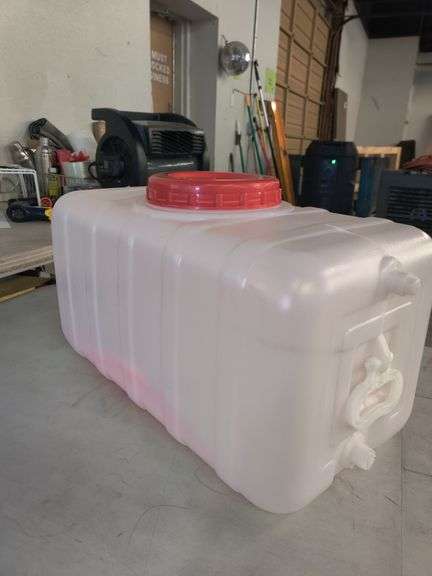 5gal Water Tank | Open Box