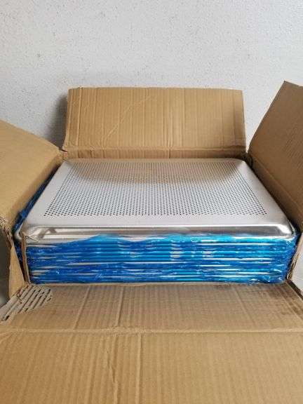 BIEAMA 12 Pack Half Size Perforated Aluminum Baking Sheet Pan 18" x 13" | Open Box