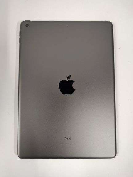 APPLE 8th Gen iPad, 10.2", WiFi, 32gb | Like New | (See Condition Notes)