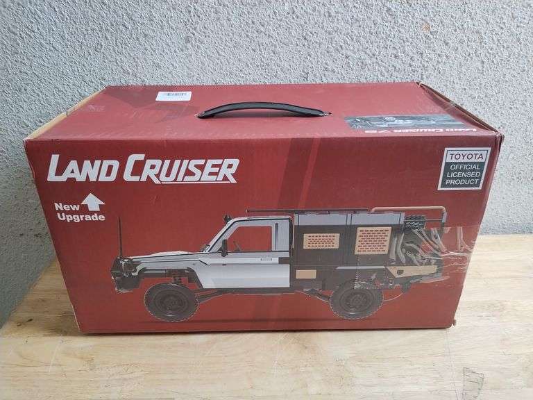 MN RC Rock Truck, 2.4GHz, Off Road | Open Box