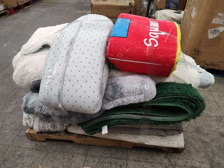 Pallet of Miscellaneous Carpets | Open Box | (See Condition Notes)