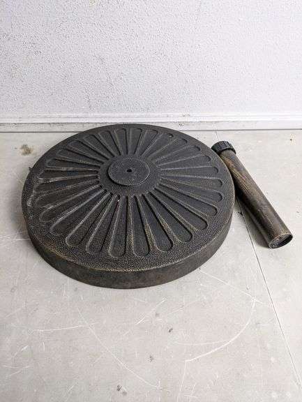 SUNNYGADE 18" 30.2LB Heavy Duty Round Antiqued Umbrella Base, Bronze | Open Box | (See Condition Notes)