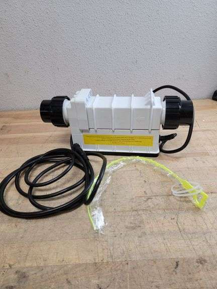 CHLORWORKS, Salt Cell for Pool, Model No. CWPC, White | Open Box