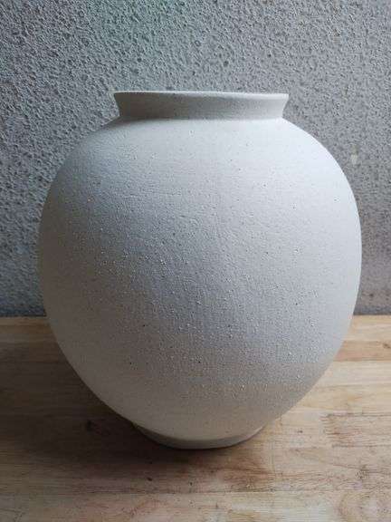 LE TAUCI GARDEN Ceramic Rustic Vase, 10.8" | Open Box