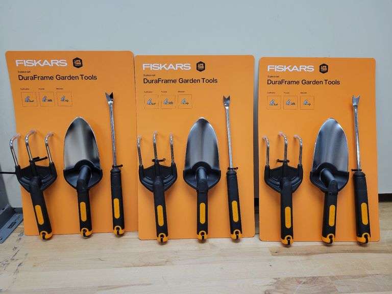 Friskar Tools Bundle Of Fiskars Garden Tools - (3) | Open Box - Rio Grande Trade