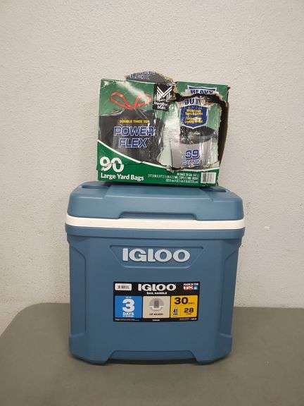 Igloo 30Qt Cooler And Power Flex 39Gal Trash Bags Bundle | Open Box ...