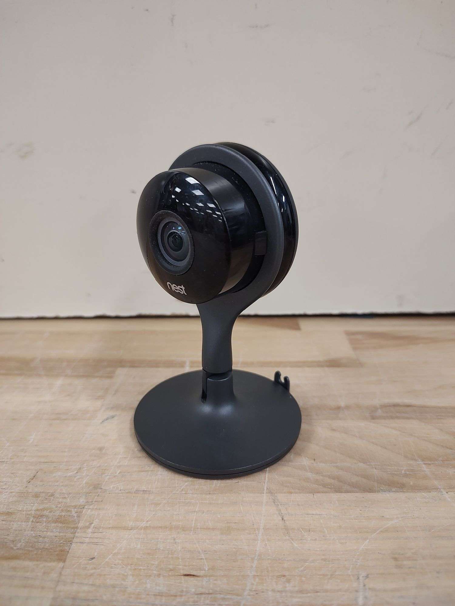 【Gunslingers】Google Nest Cam 中古美品 GOOGLE Nest Cam, Gen 1 | Open Box | (See Condition Notes