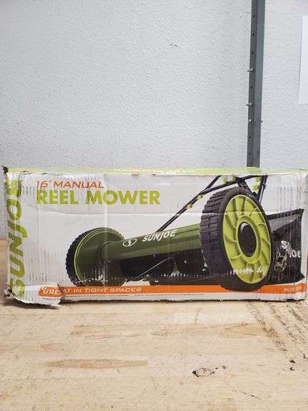 Sunjoe 16" Manual Reel Mower | Open Box