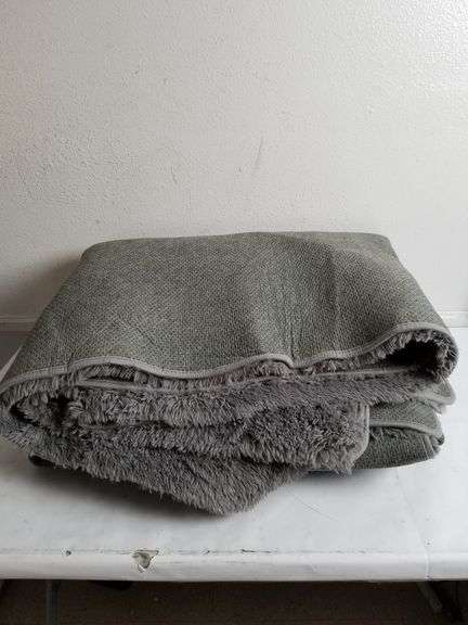 10x8 Large Fluffy Area Rug, Grey | Open Box | (See Condition Notes)