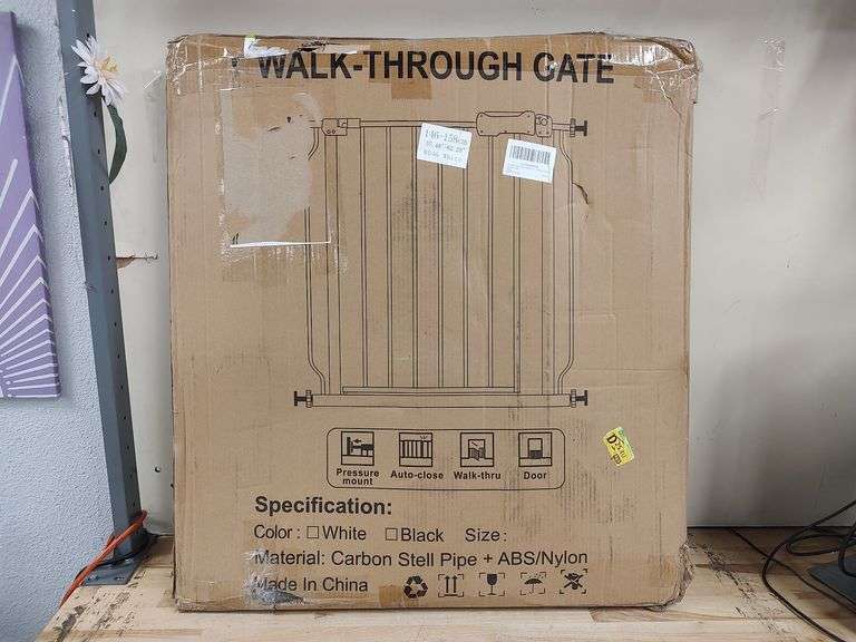 FORENG Extra Wide Safety Gate, 52.76" - 62.2" | Open Box | (See Condition Notes)