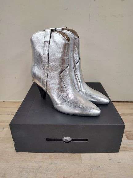MARC FISHER Carissa Heeled Western Bootie (Shoes), Women's 8M | Like New | (See Condition Notes)