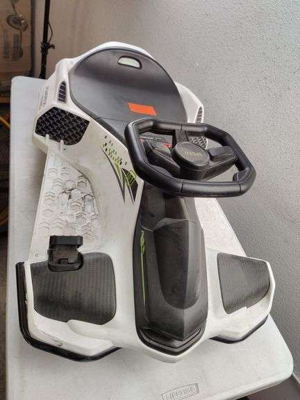 Ride on Drift Car for kids, 110lbs Capacity | Open Box | (See Condition Notes)