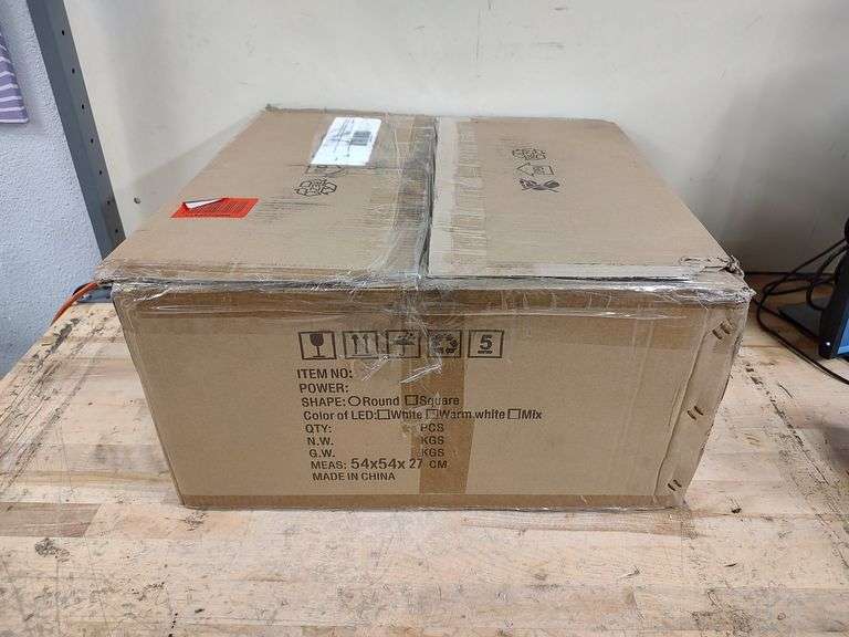 BAOBROT Retractable Ceiling Light & Fan, 42" | Open Box | (See Condition Notes)