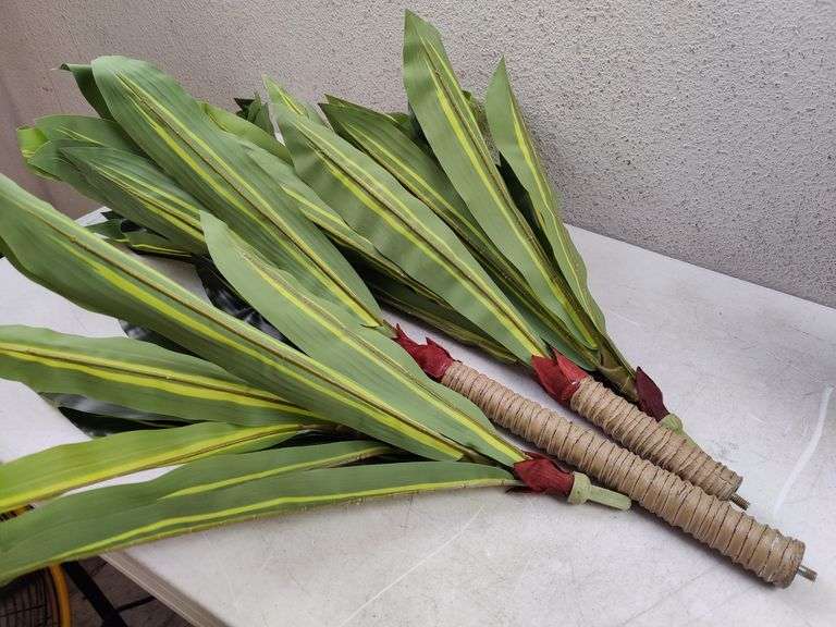 Artificial Dracaena Tree, 5' | Open Box