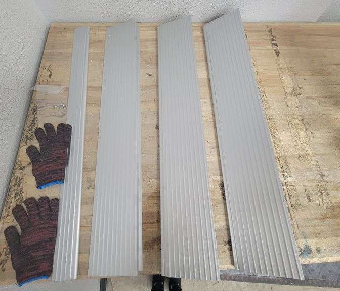 GARVEE Door Threshold Ramp – 800Lbs Capacity Aluminum 34"x27"x5" | Open Box