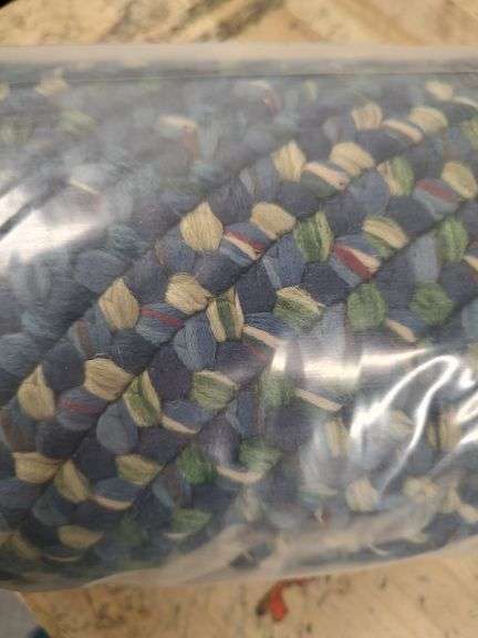 COLONIAL MILLS Worley Oval Braided Area Rug, 4' x 7' | Like New | (See Condition Notes)
