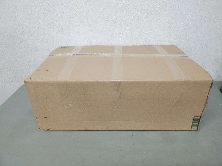 Hanke 24" Hard Shell Rolling Luggage W/ TSA Lock | Open Box