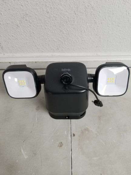 BLINK Outdoor 4 Floodlight Camera, Battery-Powered LED Smart Security Camera System, Black | Open Box