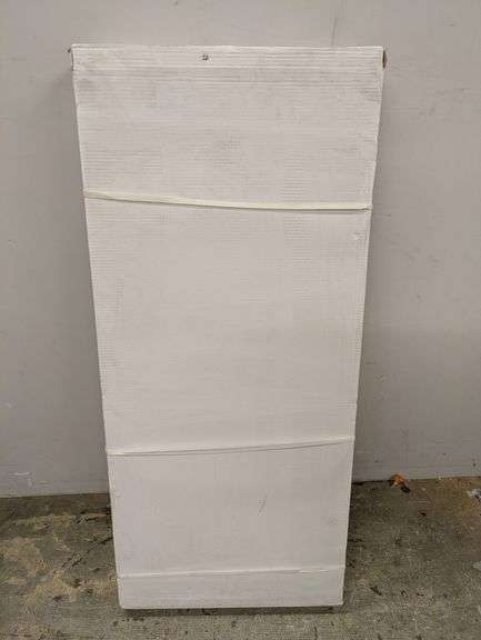 Keter Capri 80 Gallon Deck Box | Open Box