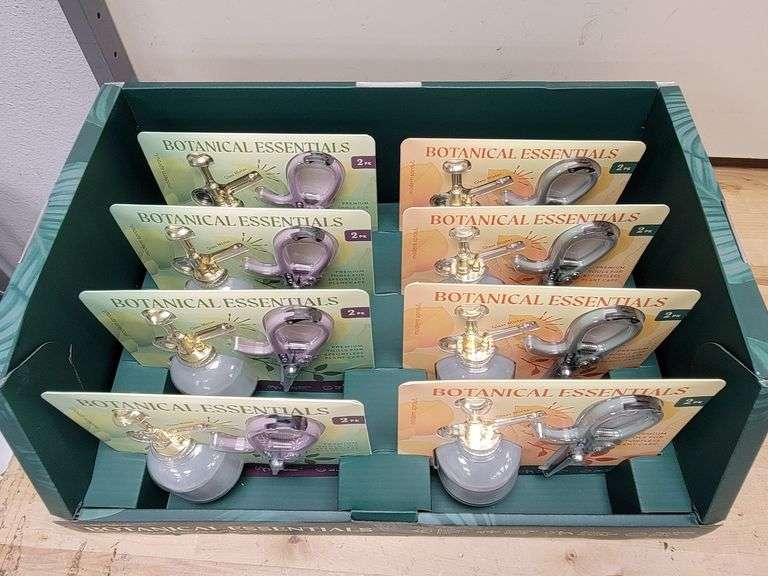 Botanical Essentials Gardening Tools Set Of 8 | Like New
